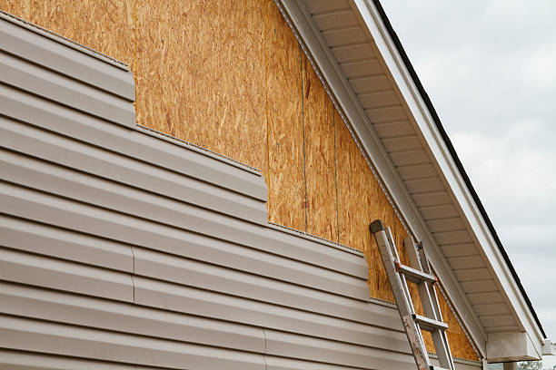 24/7 Emergency Vinyl Siding experts in Aurora, TX